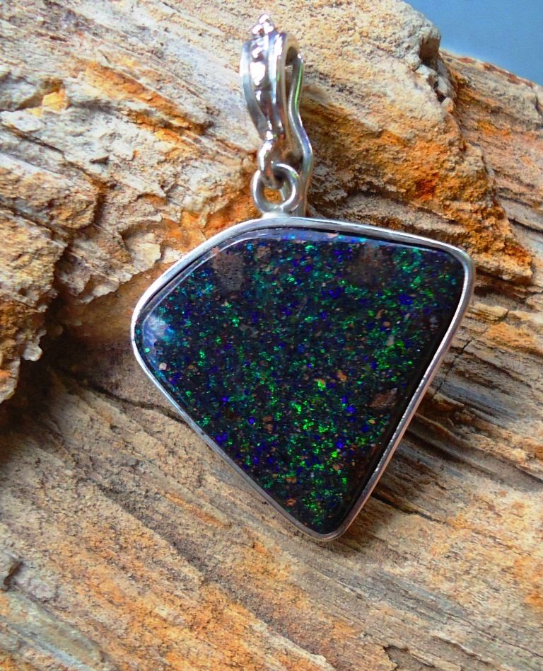 Opals jewelry