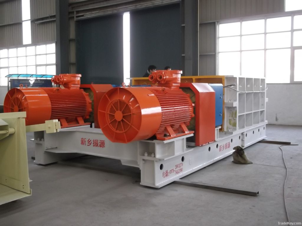 large capacity grading teeth-roller crusher