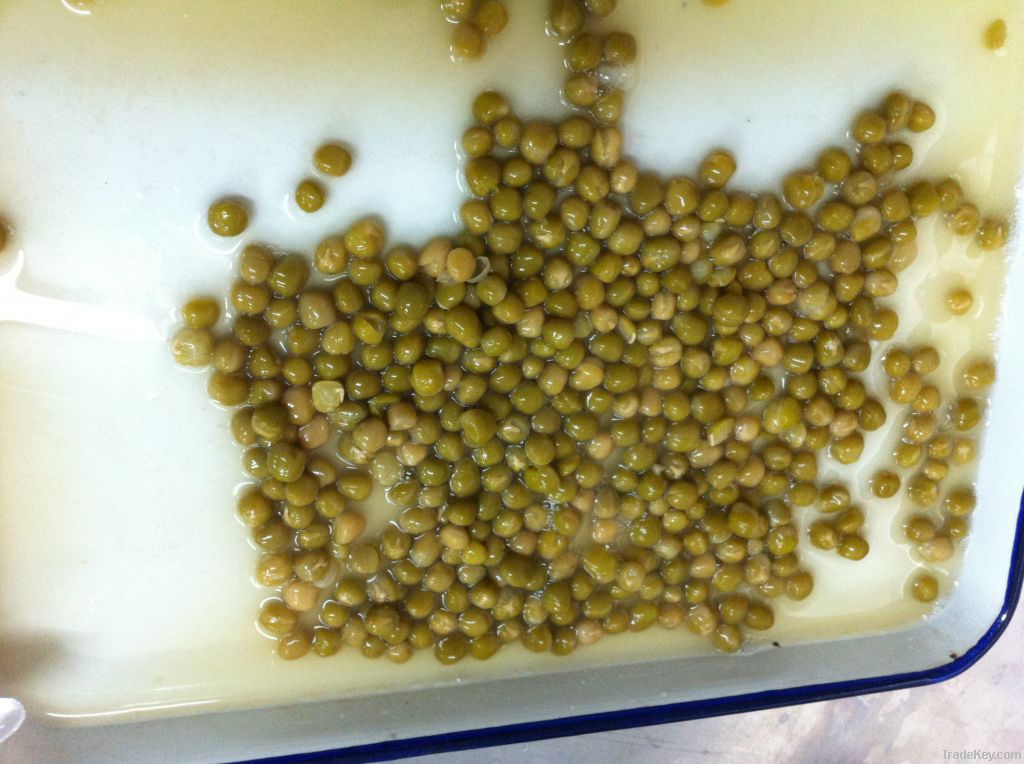 canned green peas