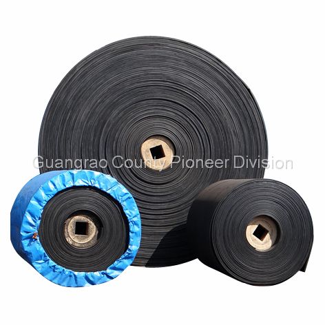 Heat resistant conveyor belt