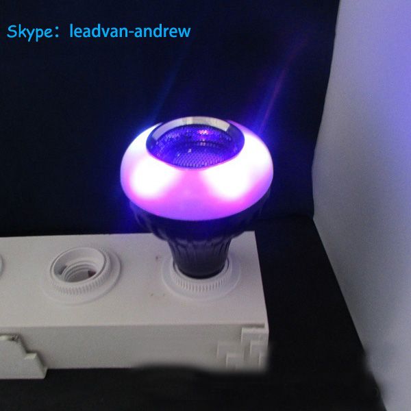 E 27 Lamp Socket 8W RGB Stage Light Led Bluetooth Speaker Bulb With Lighting