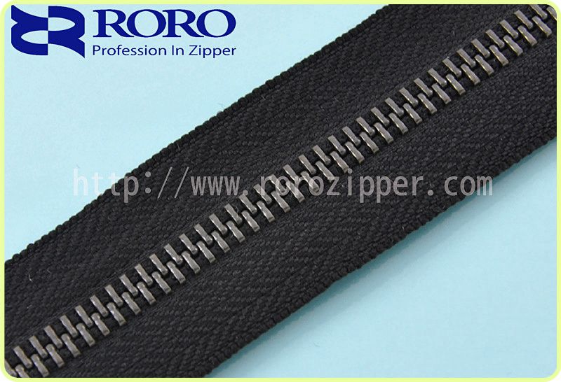 RORO2014 5# gun metal Y teeth zipper factory