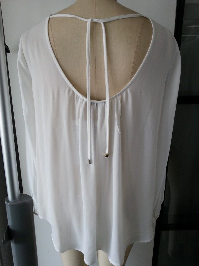 LADIES' 100% POLYESTER BACKLESS BLOUSE