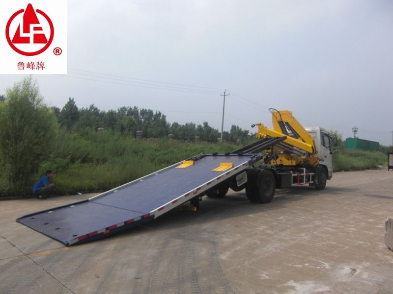 5 Ton Flatbed Rotator Tow Truck With Crane For Sale