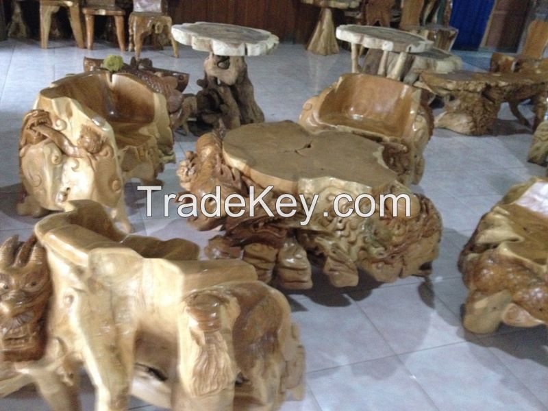 Teak wood furniture sets with hand carving