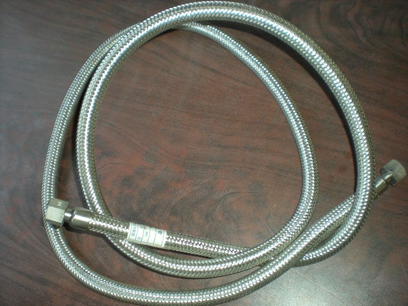 Stainless steel flexible hose for home appliance industry