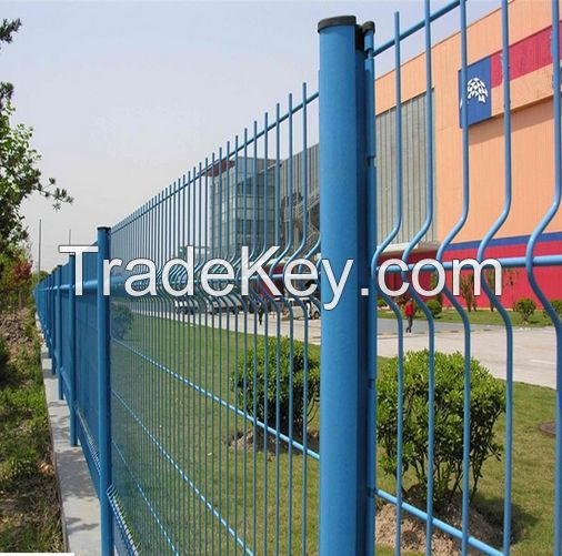 PVC Coated or Galvanized Welded Wire Mesh Fence