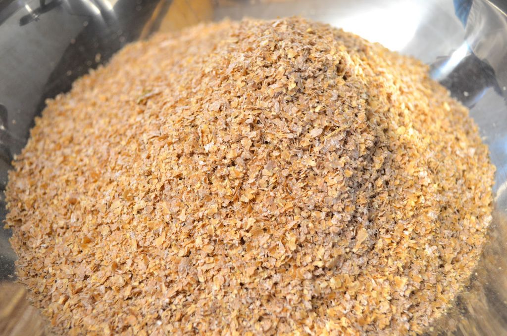 wheat bran feed, wheat bran, animal feed wheat bran, Fine Wheat Bran/ Wheat Flax for cattle feed