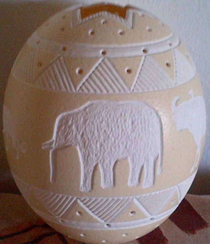 Big 5 hand carved ostrich egg lamp shade