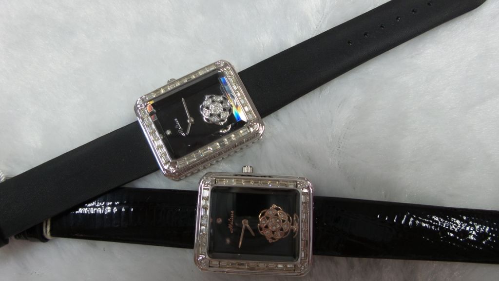 Wrist Watches - F11621