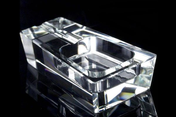 Customized Crystal Ashtray Crystal Perfume Bottle