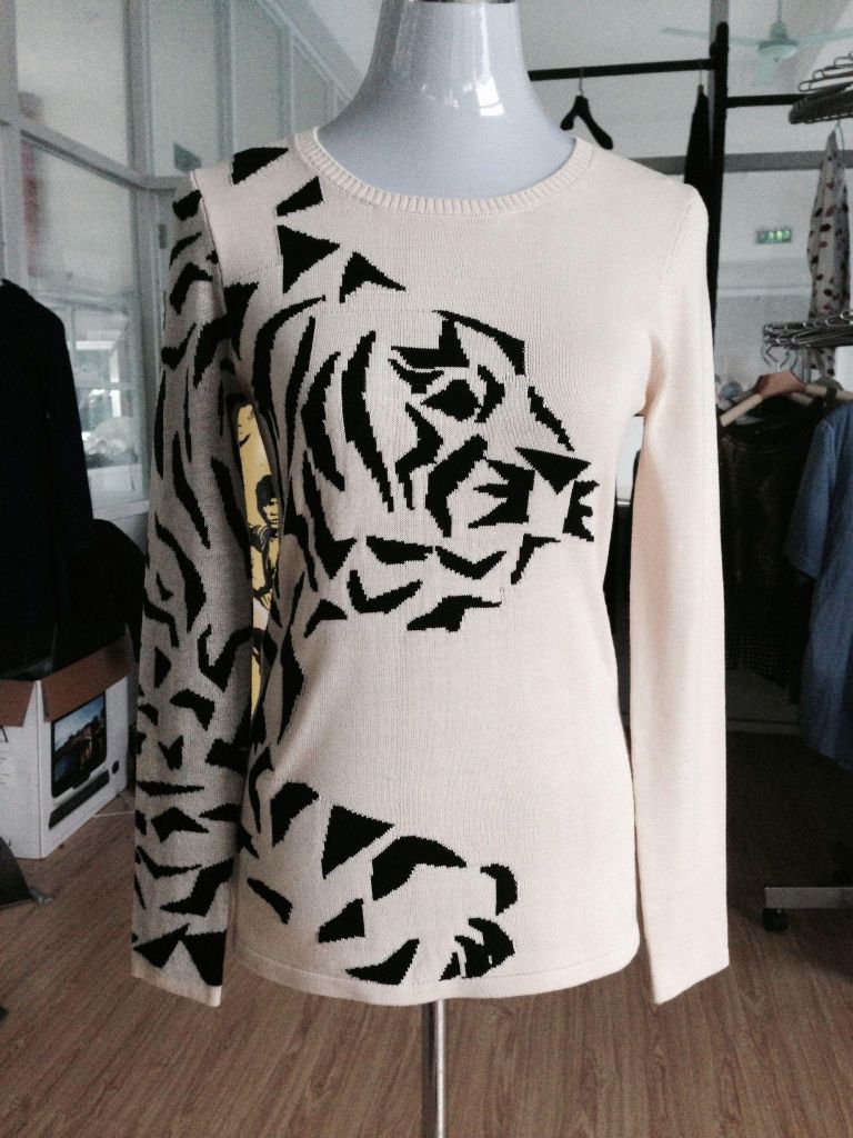 womens sweaters