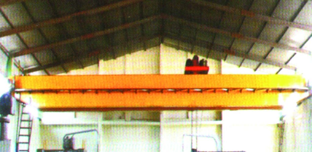 EOT crane (Electric Overhead Traveling Crane)