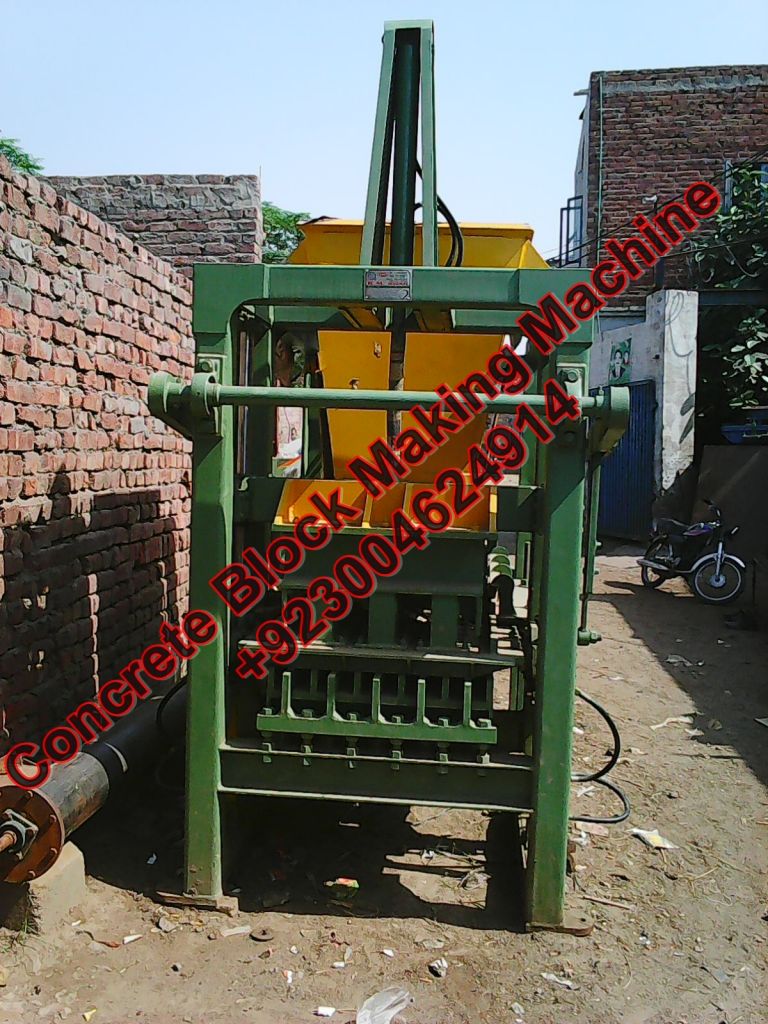 Concrete Brick making machine 03004624914