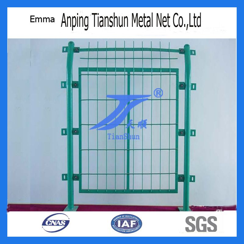 PVC Coated Metal Wire Mesh Frame Fence