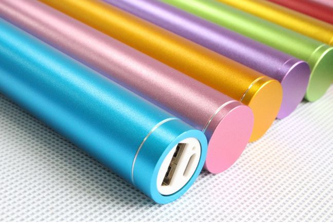 Universal Lipstick-sized 2200mah portable mobile power banks for mobile phone digital devices