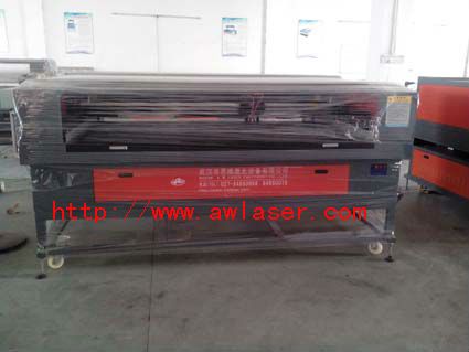 CO2 Laser Cutting Machine For Bagguage