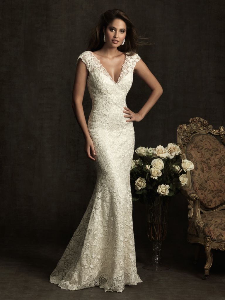 Mermaid V Neck Sleeveless Zipper up Floor Length Lace Wedding Dresses