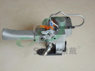 sealing machine, welding tool, sealing tool