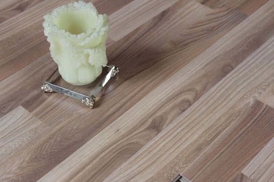 Strips Laminate Flooring HDF Small Crystal Embossed AC3 AC4 Best Seller