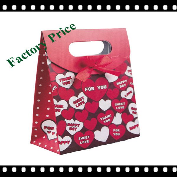 China Supplier Factory Price Punch Style Paper Gift Bag