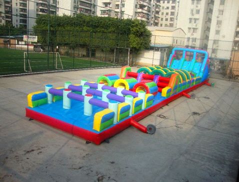 inflatable obstacle