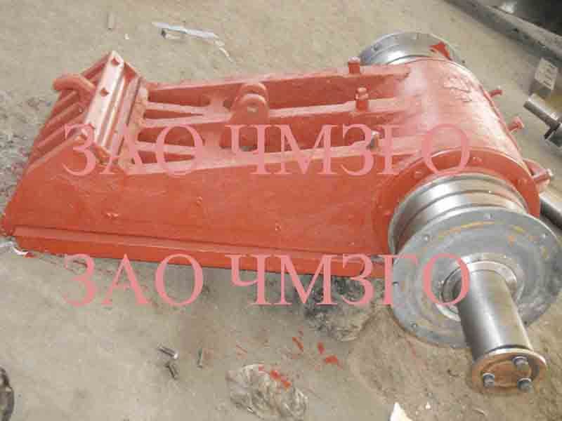 jaw crusher spare parts: vibrating feeder, flywheel, eccentric shaft ,bearing, fixed jaw, moving jaw, groove block assembly, toggle, drawback rod, reversible jaw liners, fixed jaw lower, lower wedge, moving jaw lower, cheek plate lower, toggle seat, toggl