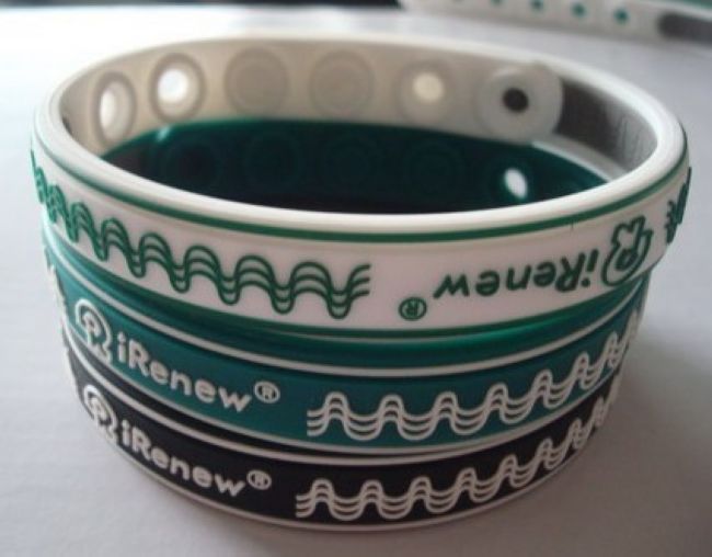 china Manufacturer supply fashion silicone bracelet custom LOGO