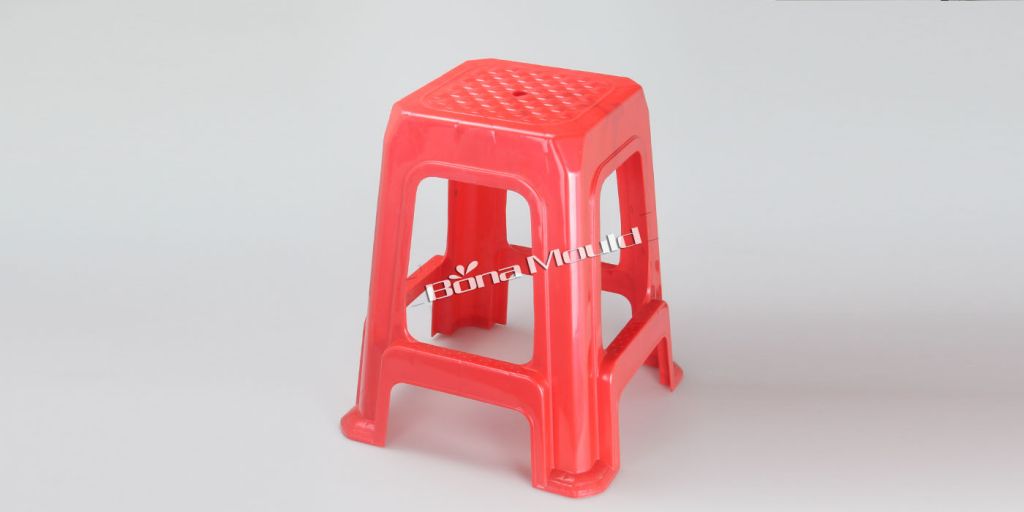 Plastic stool mould