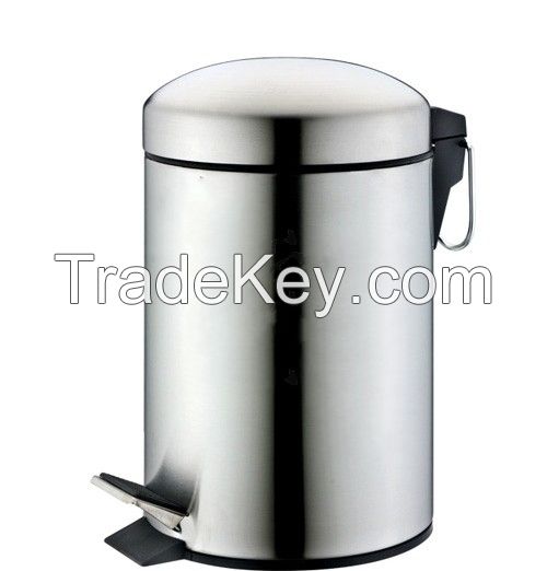 stainless steel pedal trash can and bathroom set