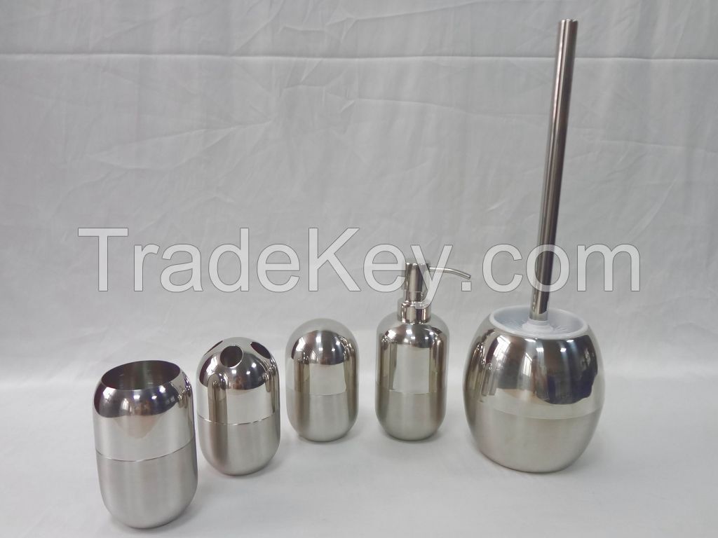 stainless steel pedal trash can and bathroom set