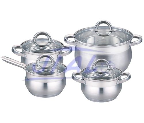 Rolled Edge cookware set 