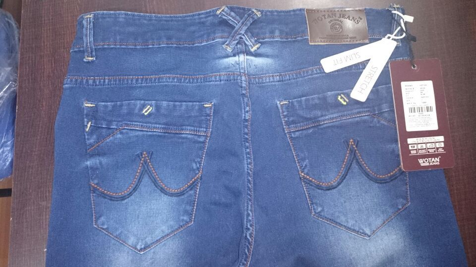 Trendy and exclusive gents jeans for sale