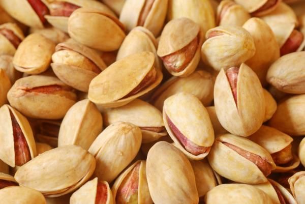 Roasted pistachio nuts