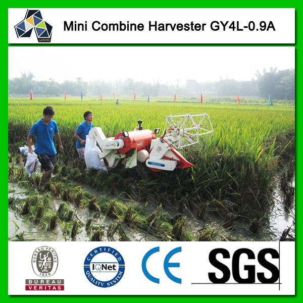 Mini Combine Harvester GY4L-0.9A, Triangle Crawler Track, Self Propelling.