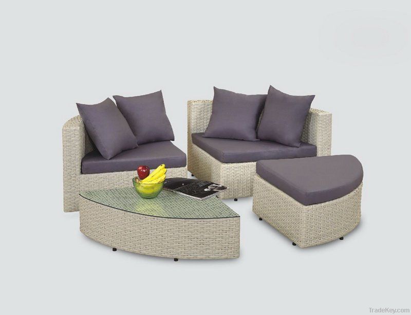 outdoor wicker garden furniture