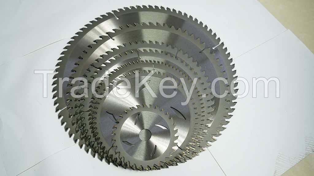 Tct circular saw blade for cutting wood