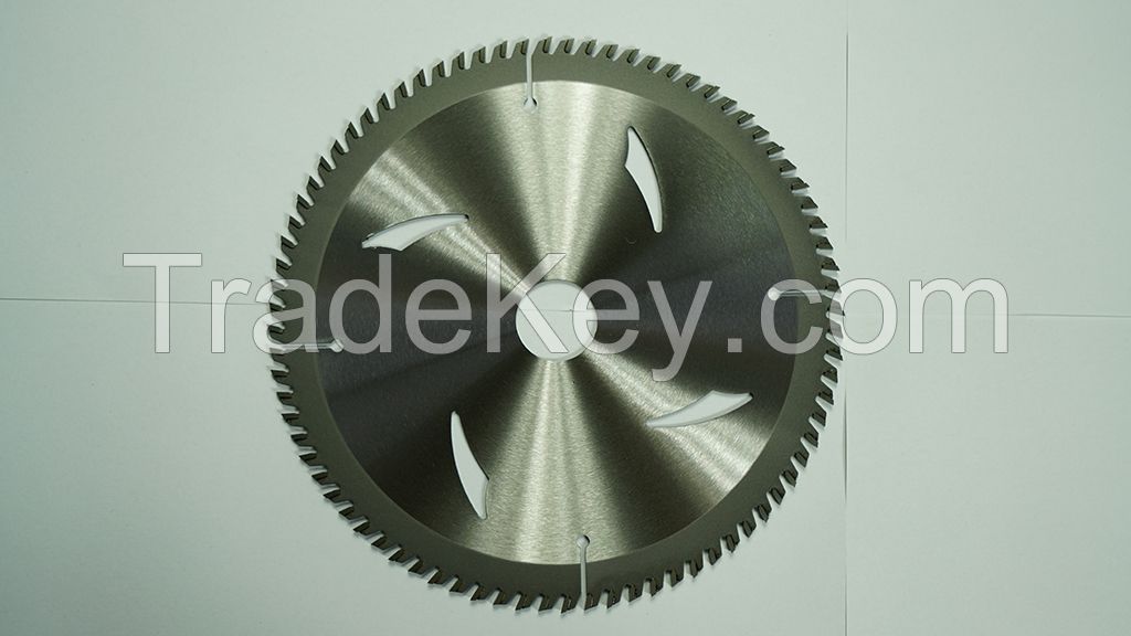 Tct circular saw blade for cutting wood