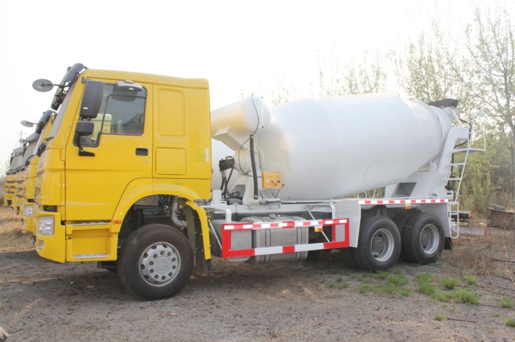 concrete mixer truck