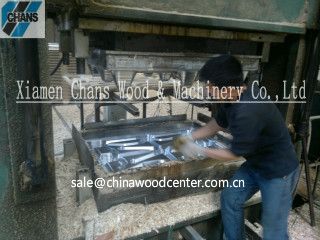 Hydraulic press wood pallet making Machine to make molding moulded wood pallet 