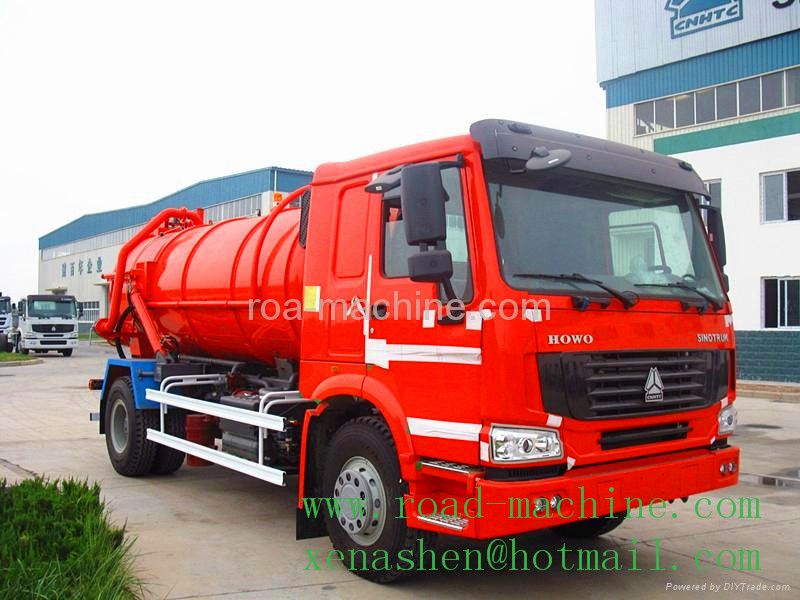 SINOTRUK HOWO 10M3 GARBAGE SUCTION TRUCK hot sale