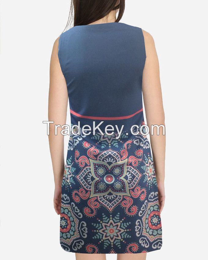 S16DR15- Motiv Print Shift Dress