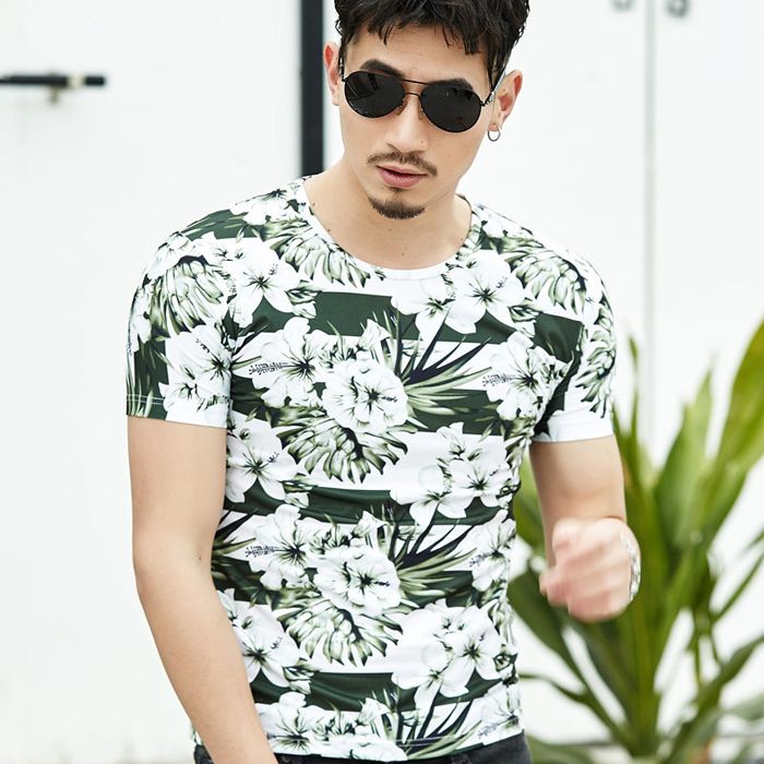Hot Round Neck Short Sleeves Fancy Printed T-Shirt 