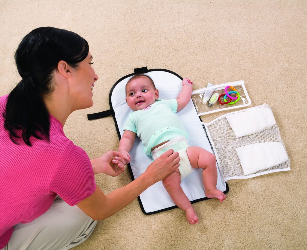 2014 cute baby foldable diaper changer