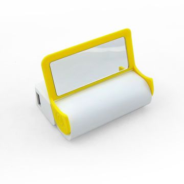 5,200mAh Magic Mirror Power Charger for iPhone, Green/Yellow