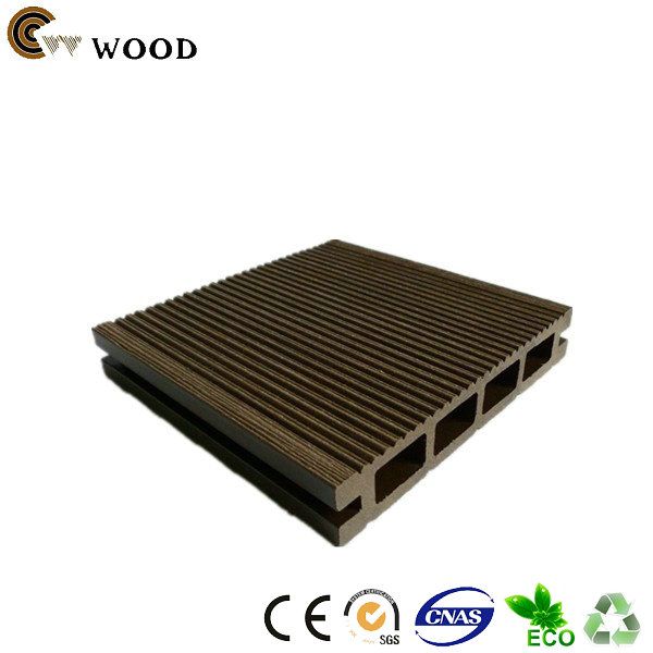 wood plastic composite decking