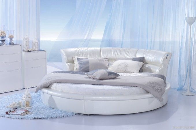 round bed