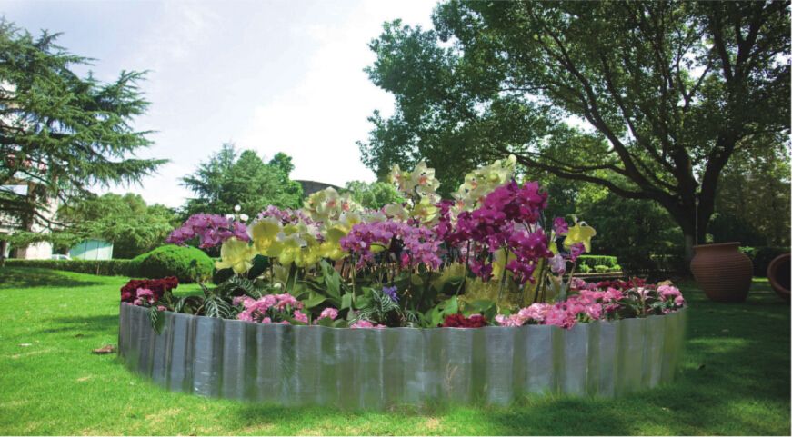 corrugated steel garden fencing