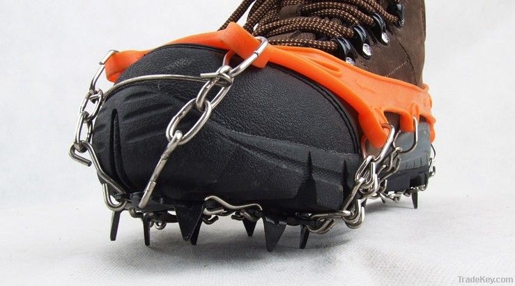 Eleven teeth enhanced walking crampons