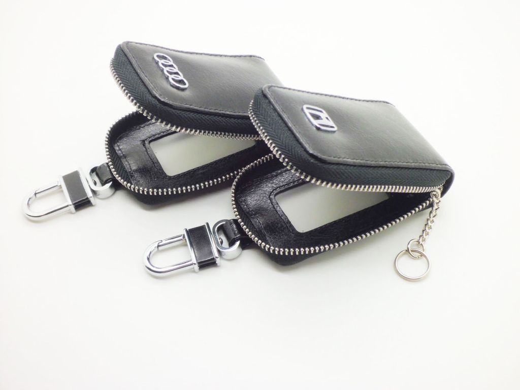 Embossing leather car key case